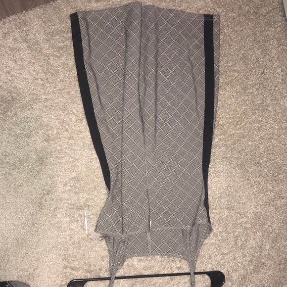 Spaghetti strap mini dress… - Picture 2 of 2